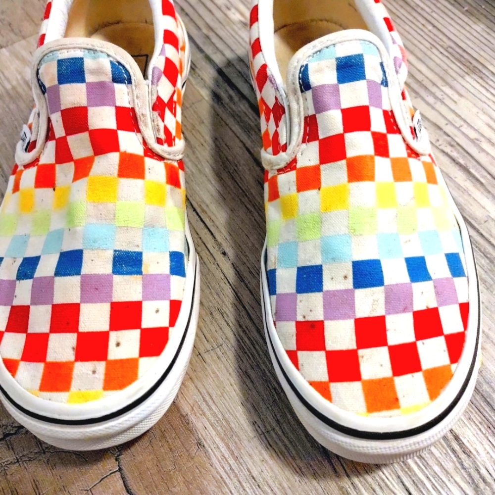 Vans rainbow checkered slip on kids shoes size 3
